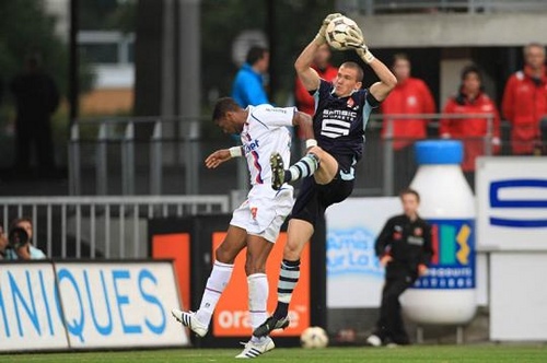 Fichier:NOTFC Douchez2.jpg